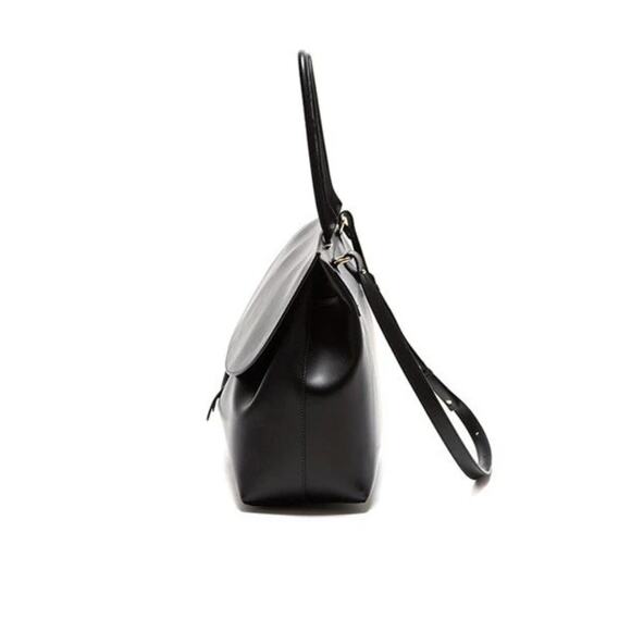 Italian Leather Handbag in Red Large Adjustable Strap Dust Bag READ - Picture 8 of 9